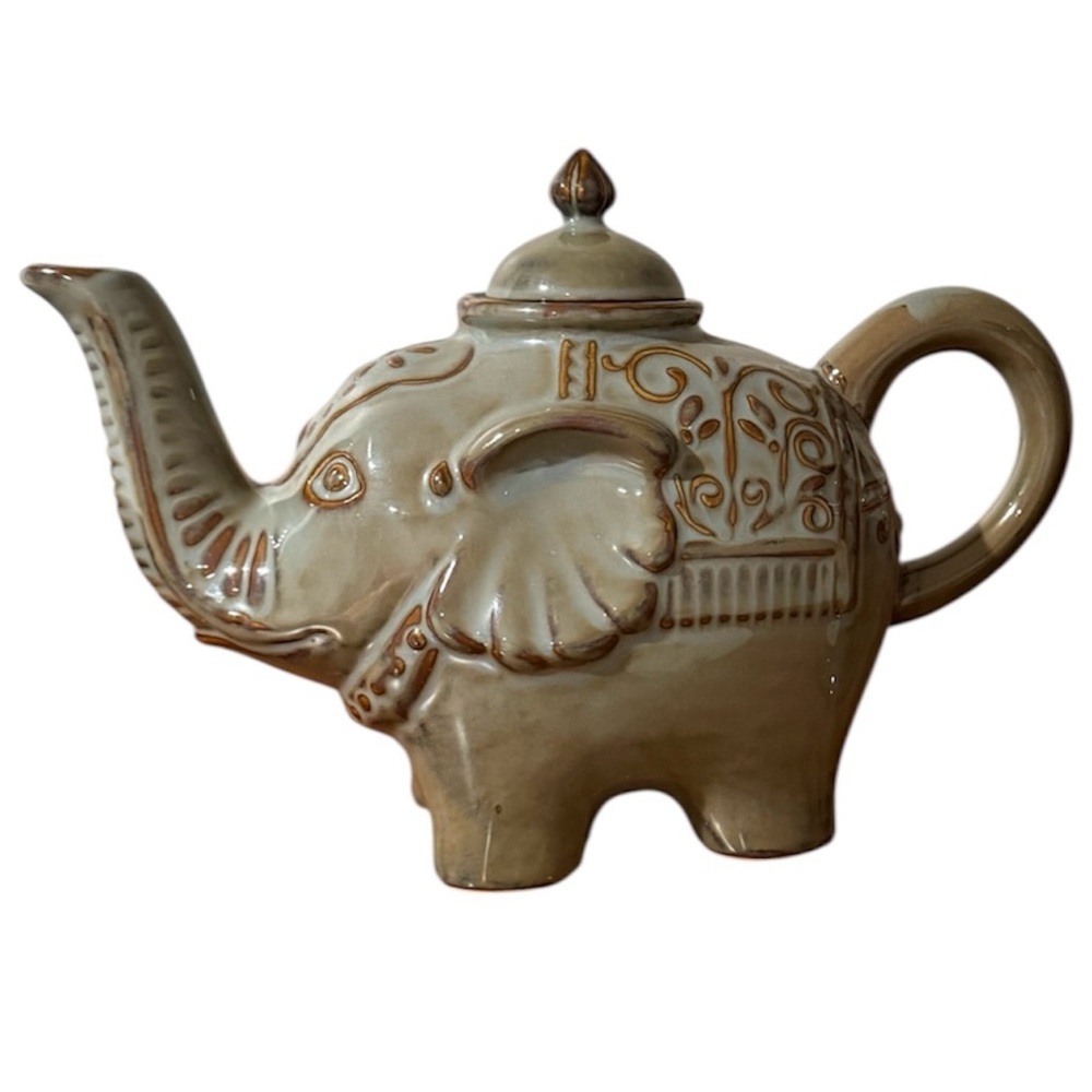 Pier 1 Imports Stoneware Elephant Tea Pot Trunk Up Handle & Lid Green & Brown